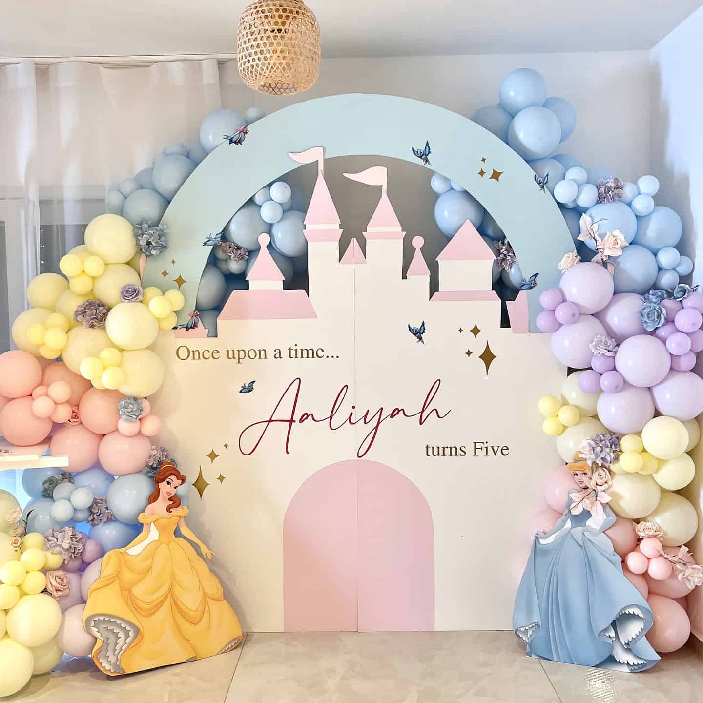 Once Upon a Time Balloon Castle