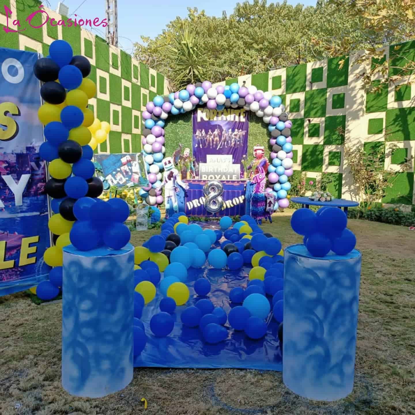 Outdoor Fortnite Party with Balloon Runway
