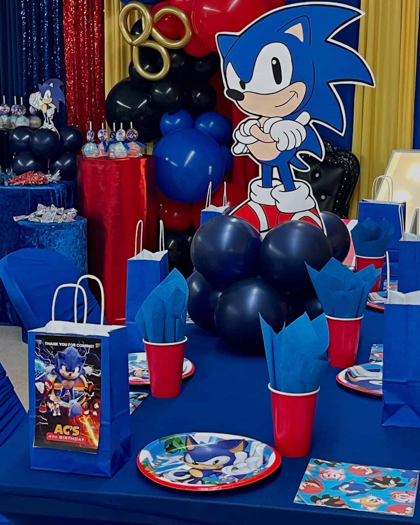 Sonic Table Décor and Party Favors