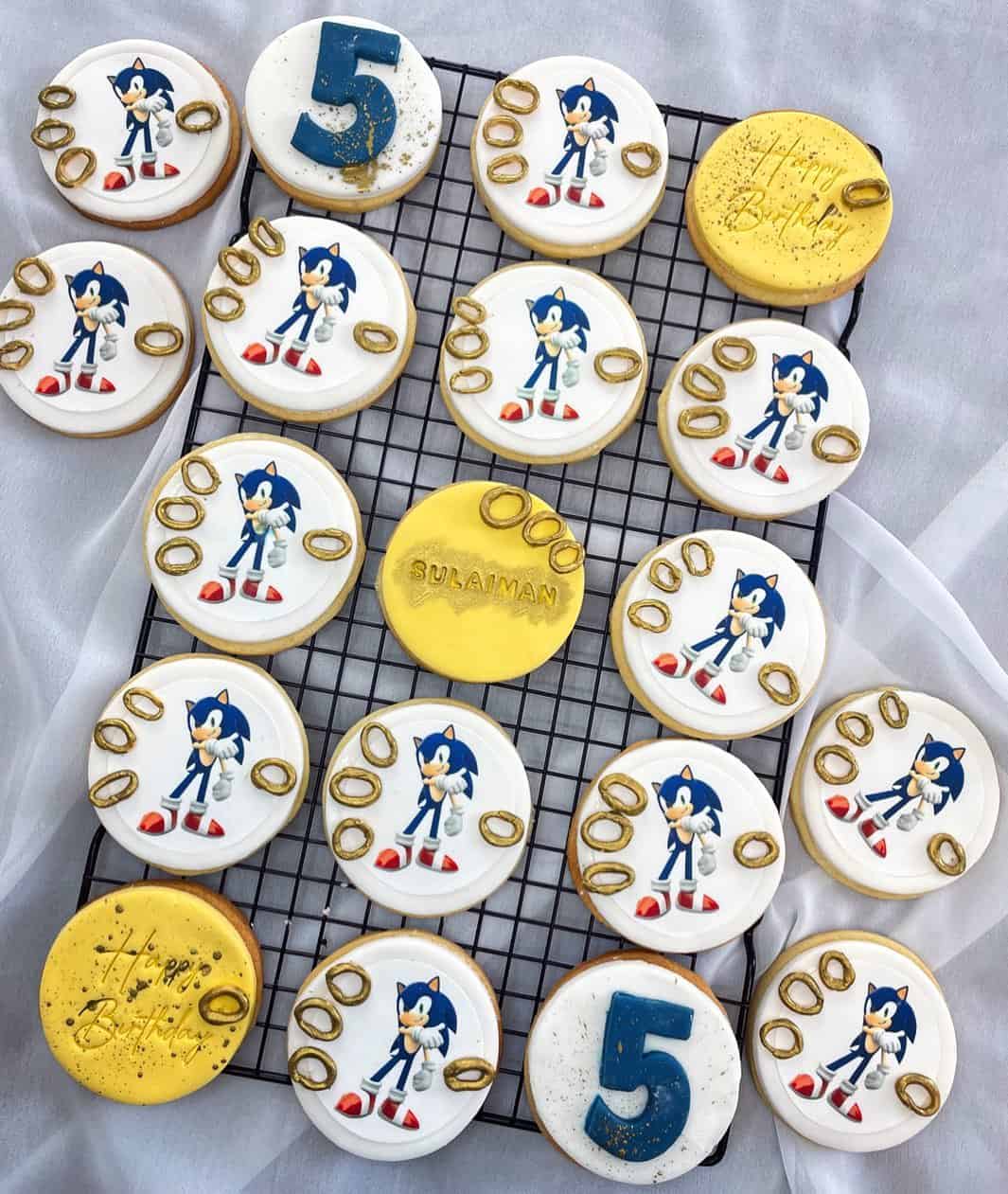 Sonic-Themed Birthday Cookies