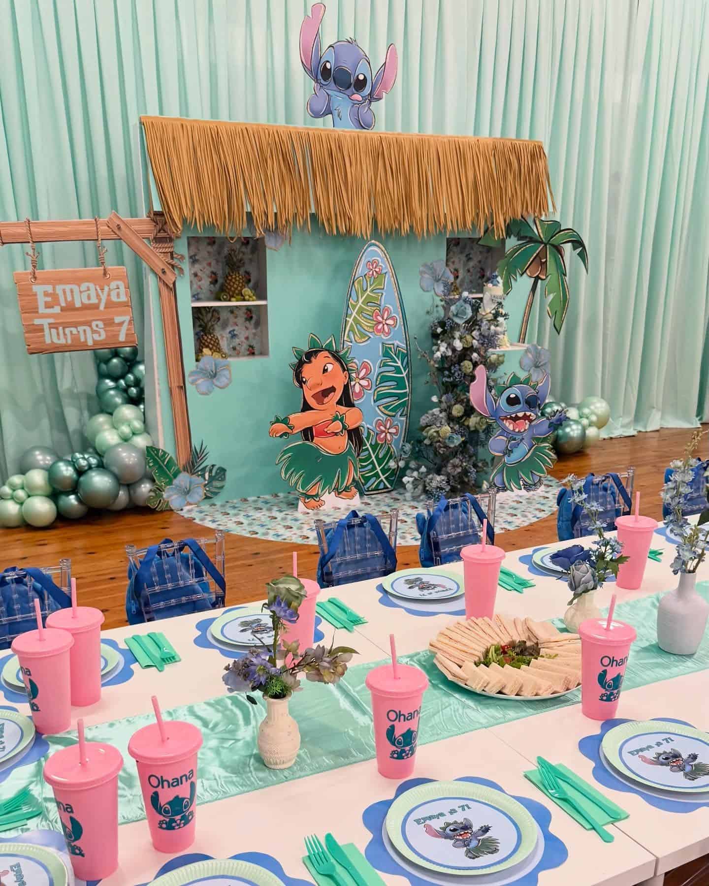 Ohana-Themed Lilo and Stitch Party Table