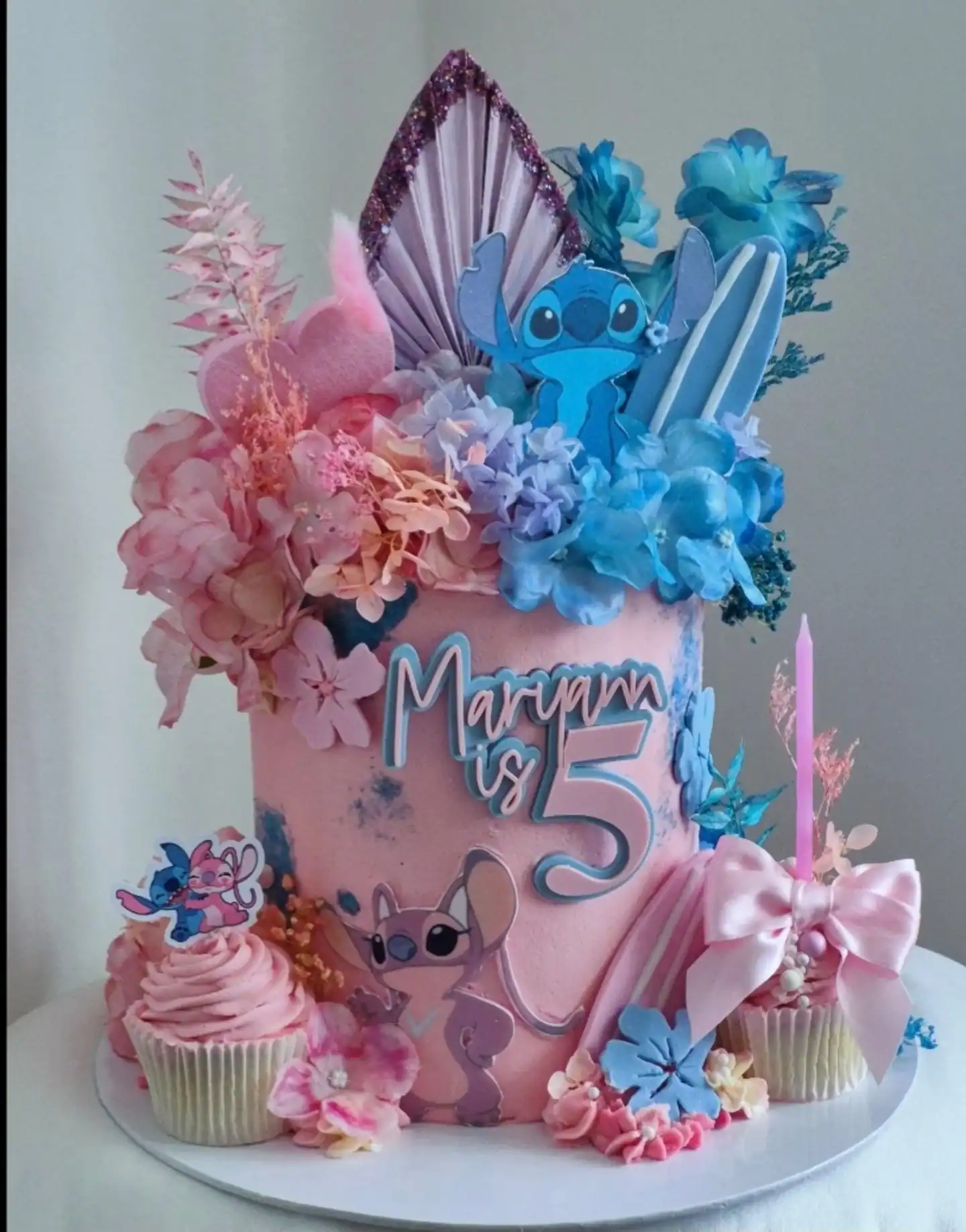 Pink and Blue Tropical Birthday Cake – Mariann