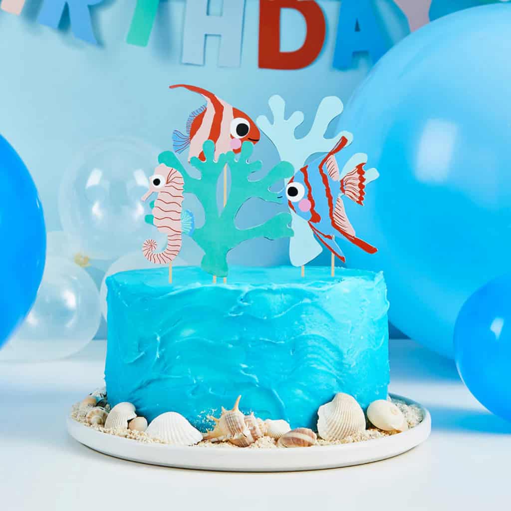 Simple Blue Undersea Cake with Shells