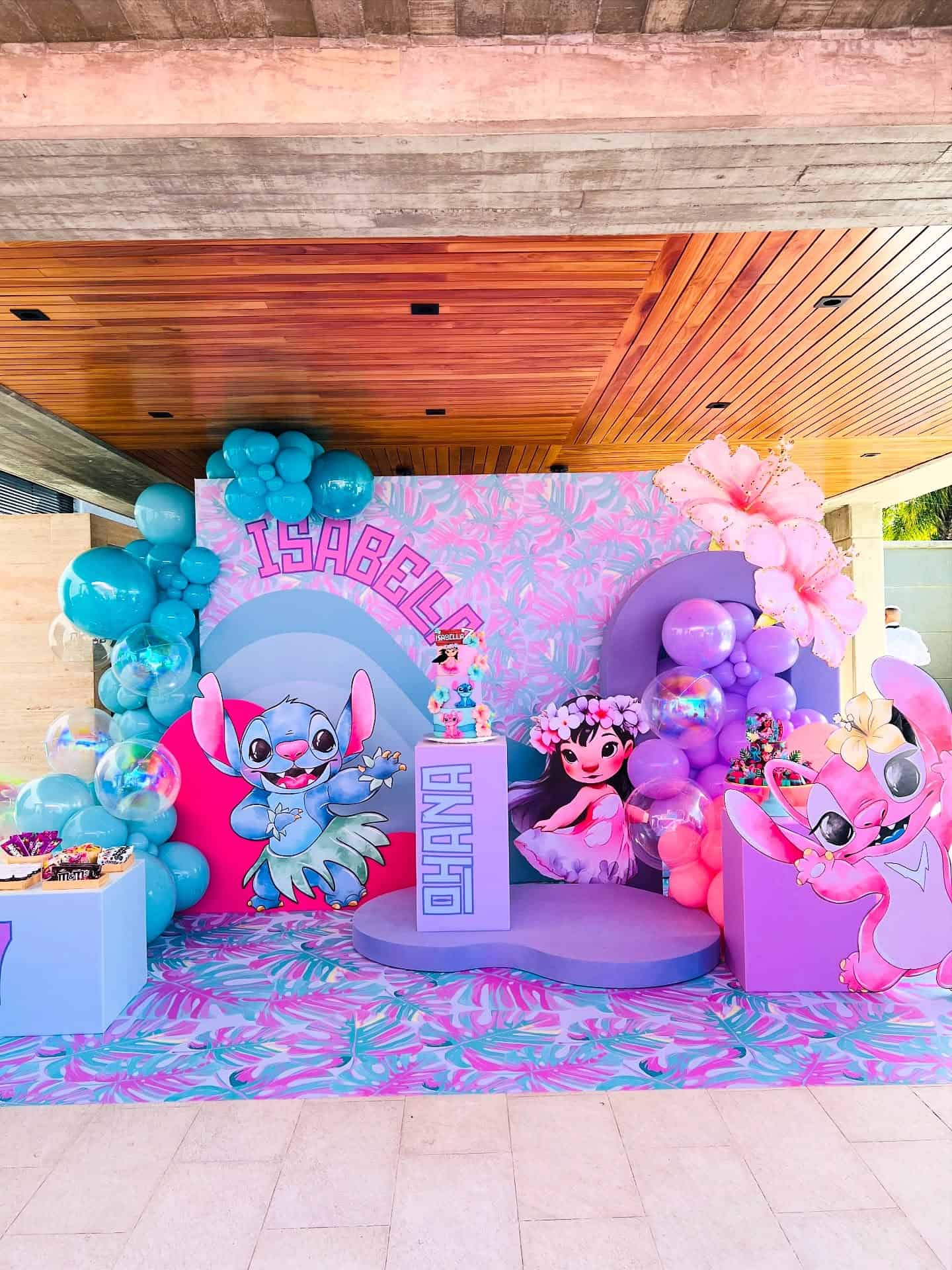 Vibrant Ohana Birthday Stage – Isabella
