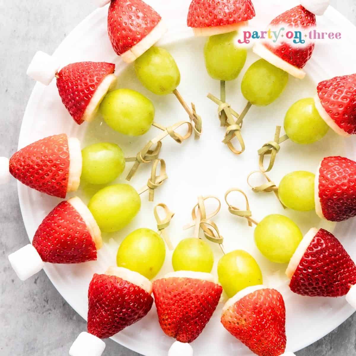 Grinch Fruit Kabobs (Easy Christmas Party Snack)