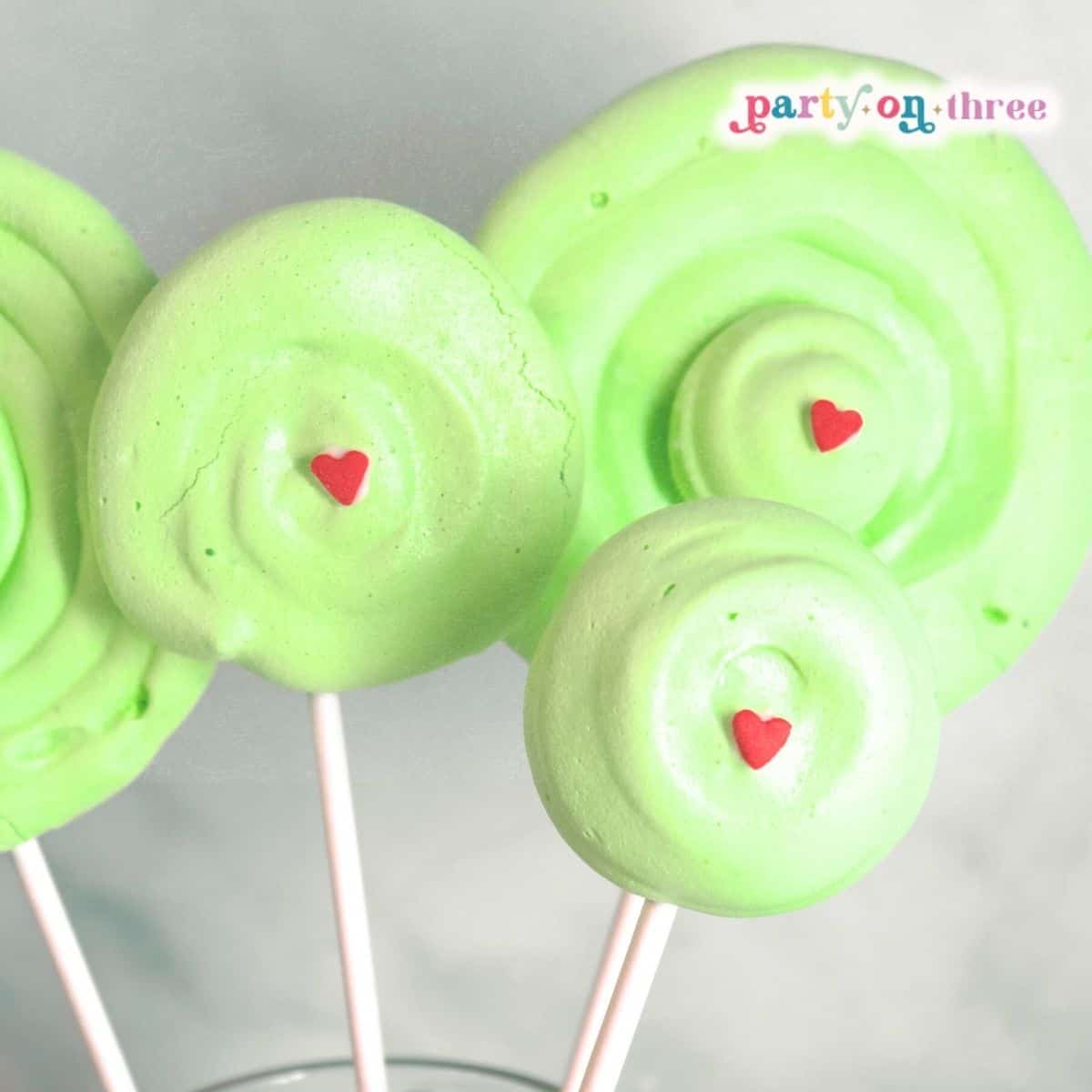 *Festive* Grinch Meringue Pops (Fun Holiday Treat)