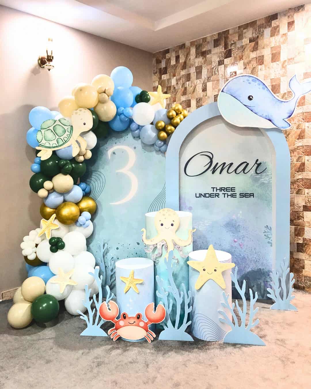 Under the Sea Balloon Garland Backdrop with Ocean Characters
