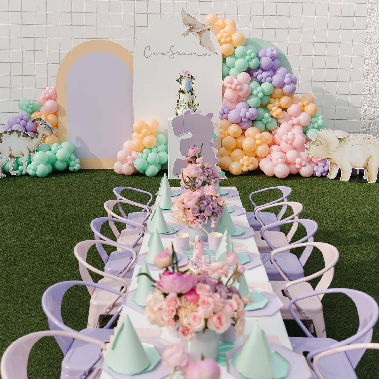 Pastel Unicorn Birthday Party With Balloon Garland Backdrop