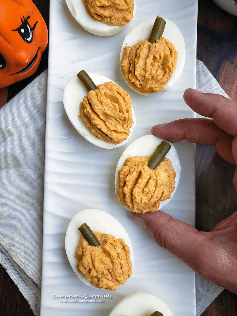 Easy, Adorable Autumn Appetizer: Pumpkin Deviled Eggs