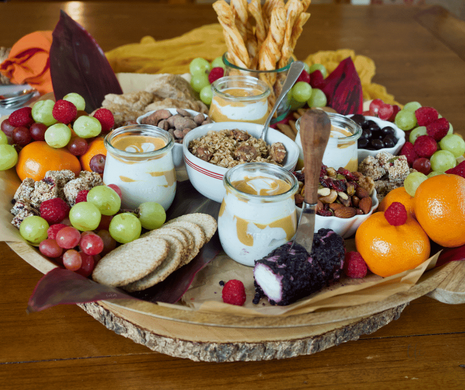 Easy Fall Thanksgiving Charcuterie Board Ideas