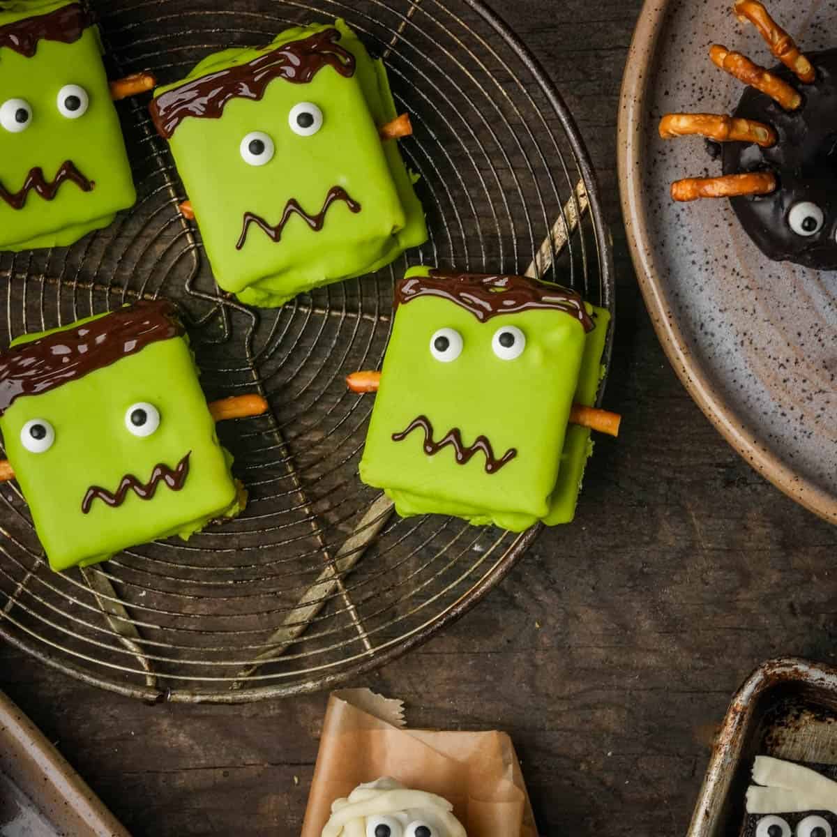 Frankenstein Halloween S'mores Recipe