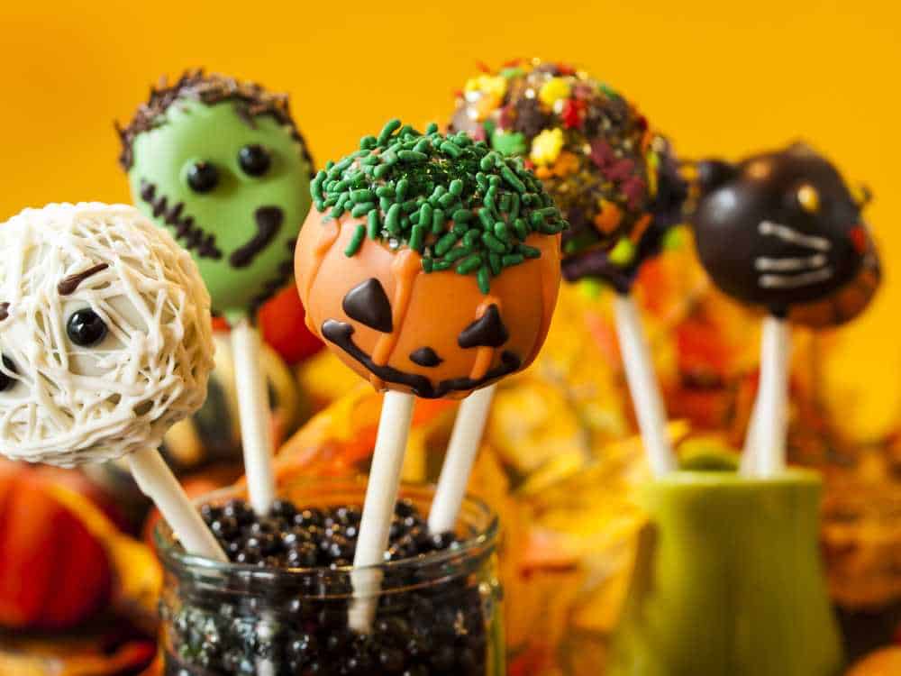Halloween Cake Pops