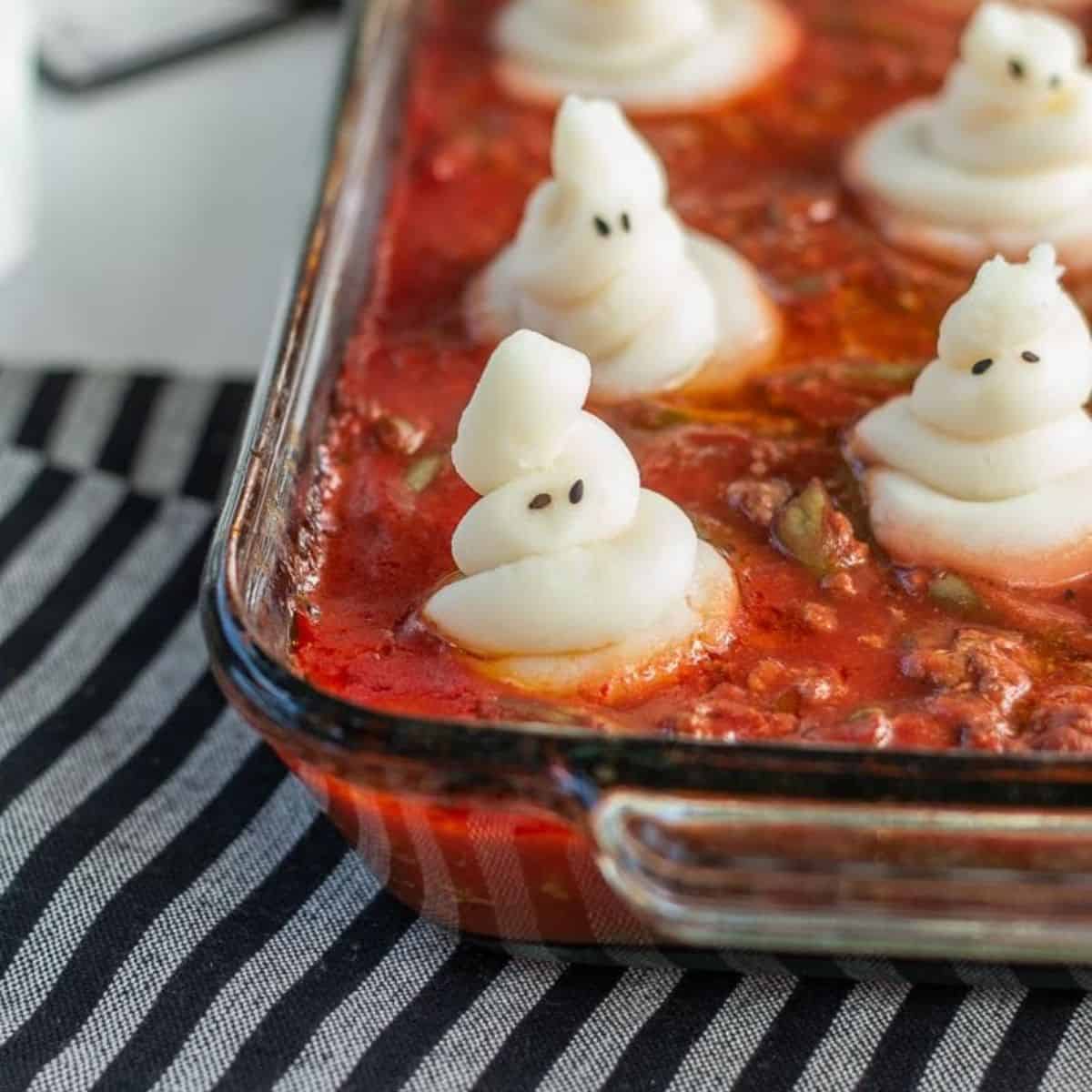 Halloween Dinner: Spooky Ghost Shepherd's Pie