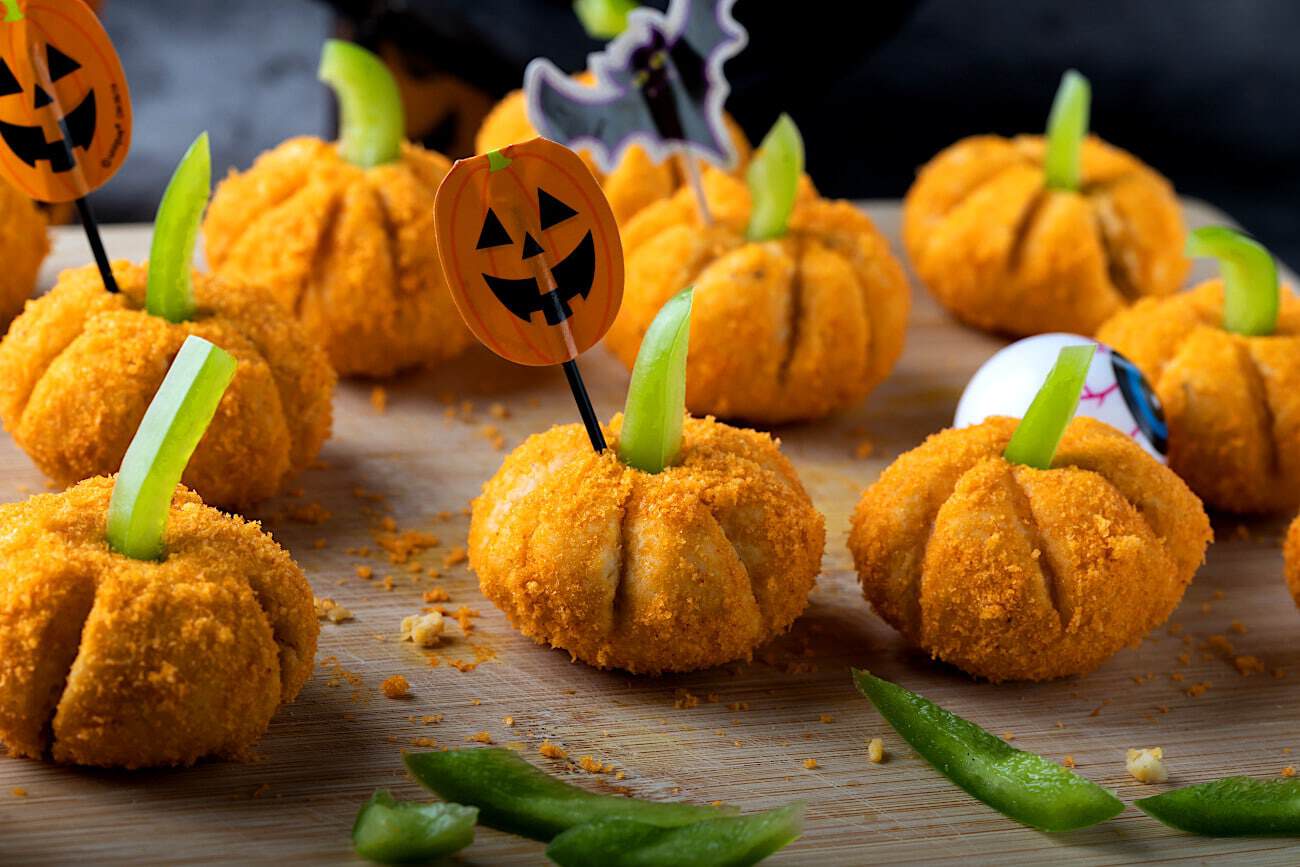 Halloween Pumpkin Cheese Balls