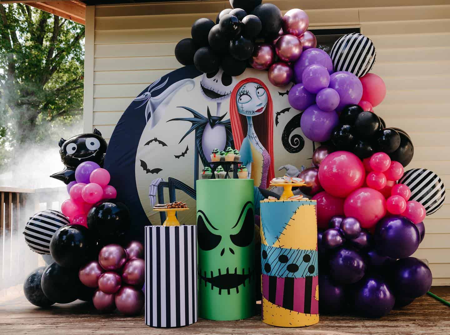 Nightmare Before Christmas Backdrop Balloon Setup