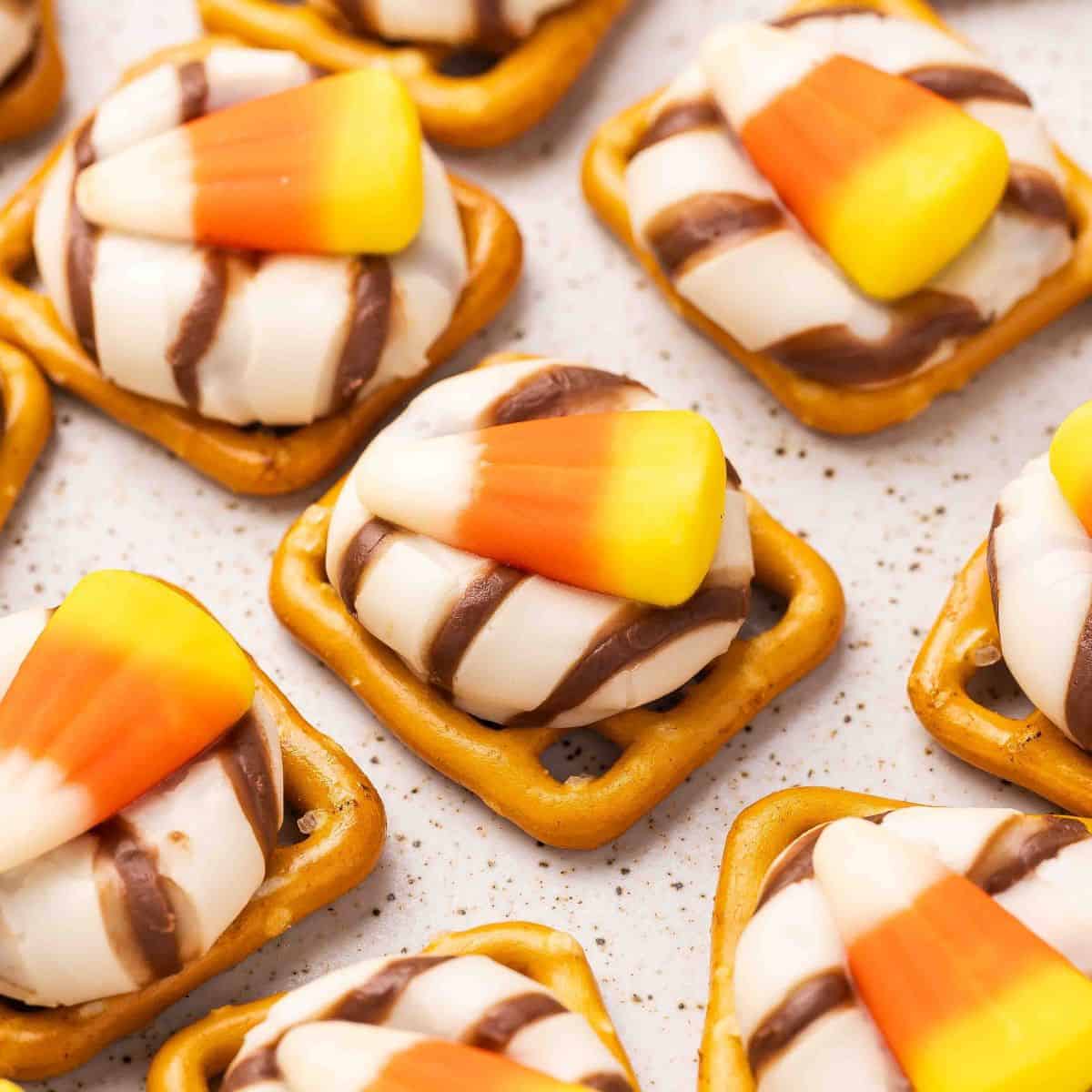The Best 3-Ingredient Candy Corn Pretzel Hugs