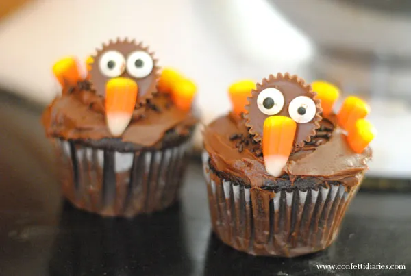 Thanksgiving Turkey Cupcakes by One Simple Party