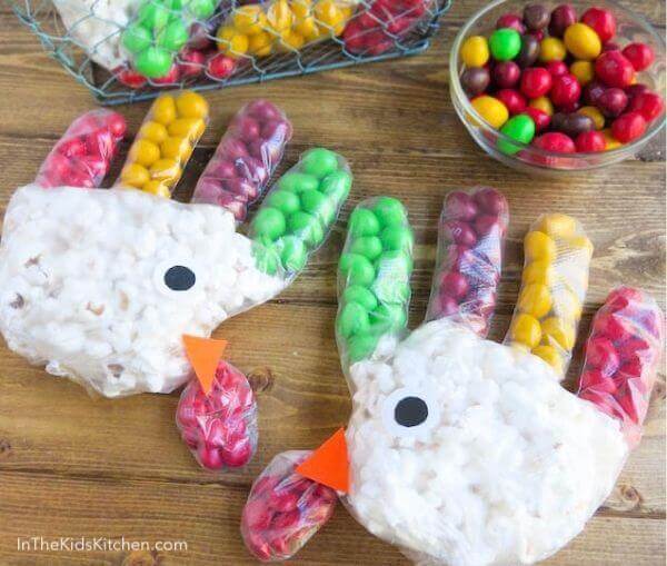 Turkey Hand Snacks by In the Kids Kitchen
