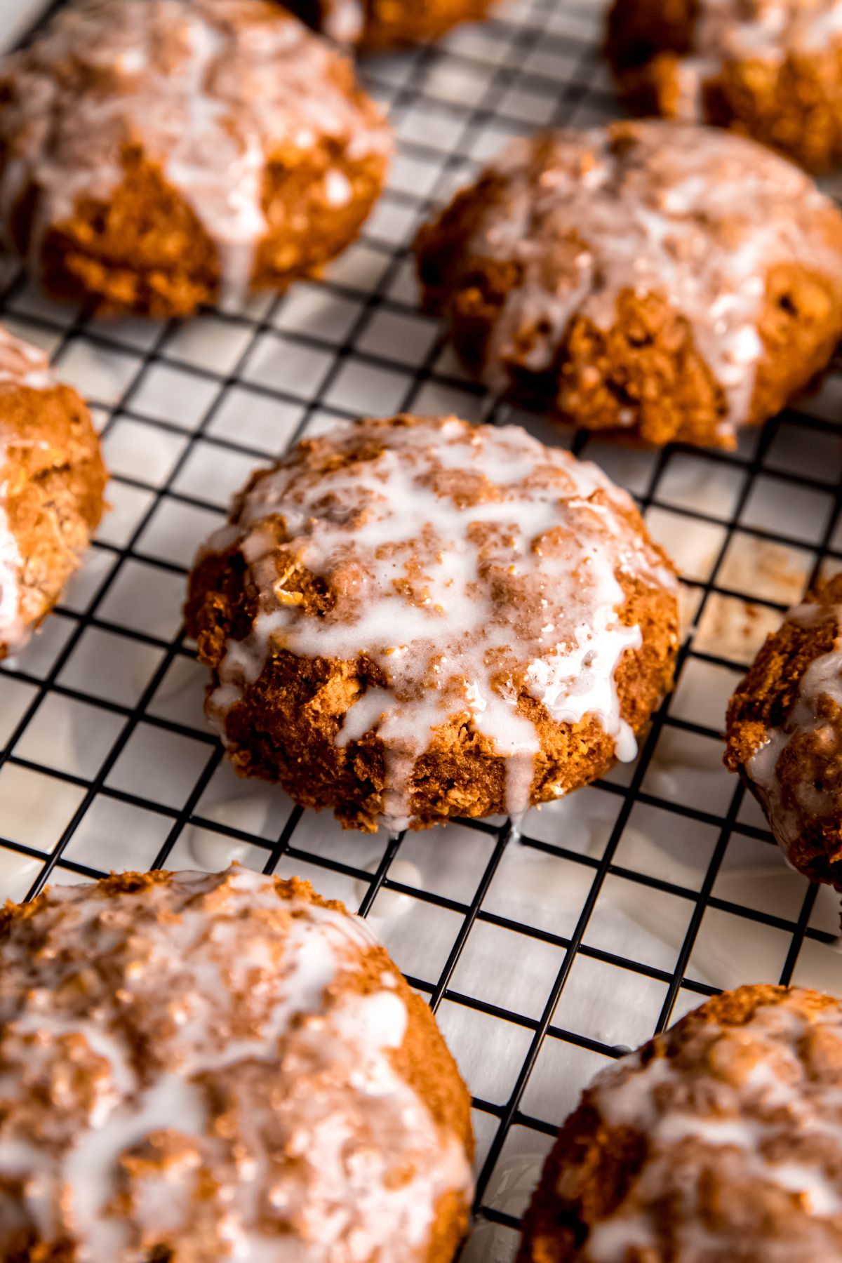 Chewy Pumpkin Oatmeal Cookies