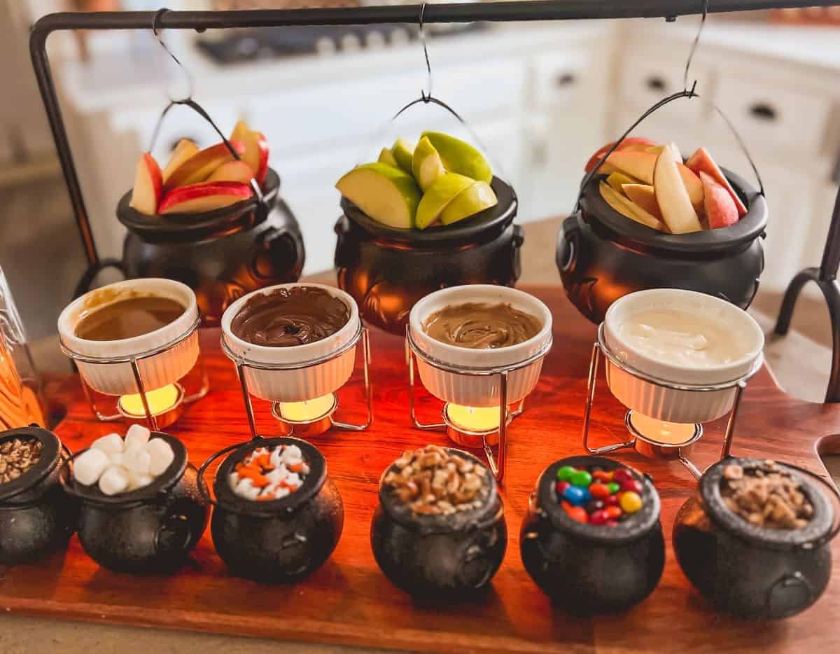 DIY Caramel Apples Bar