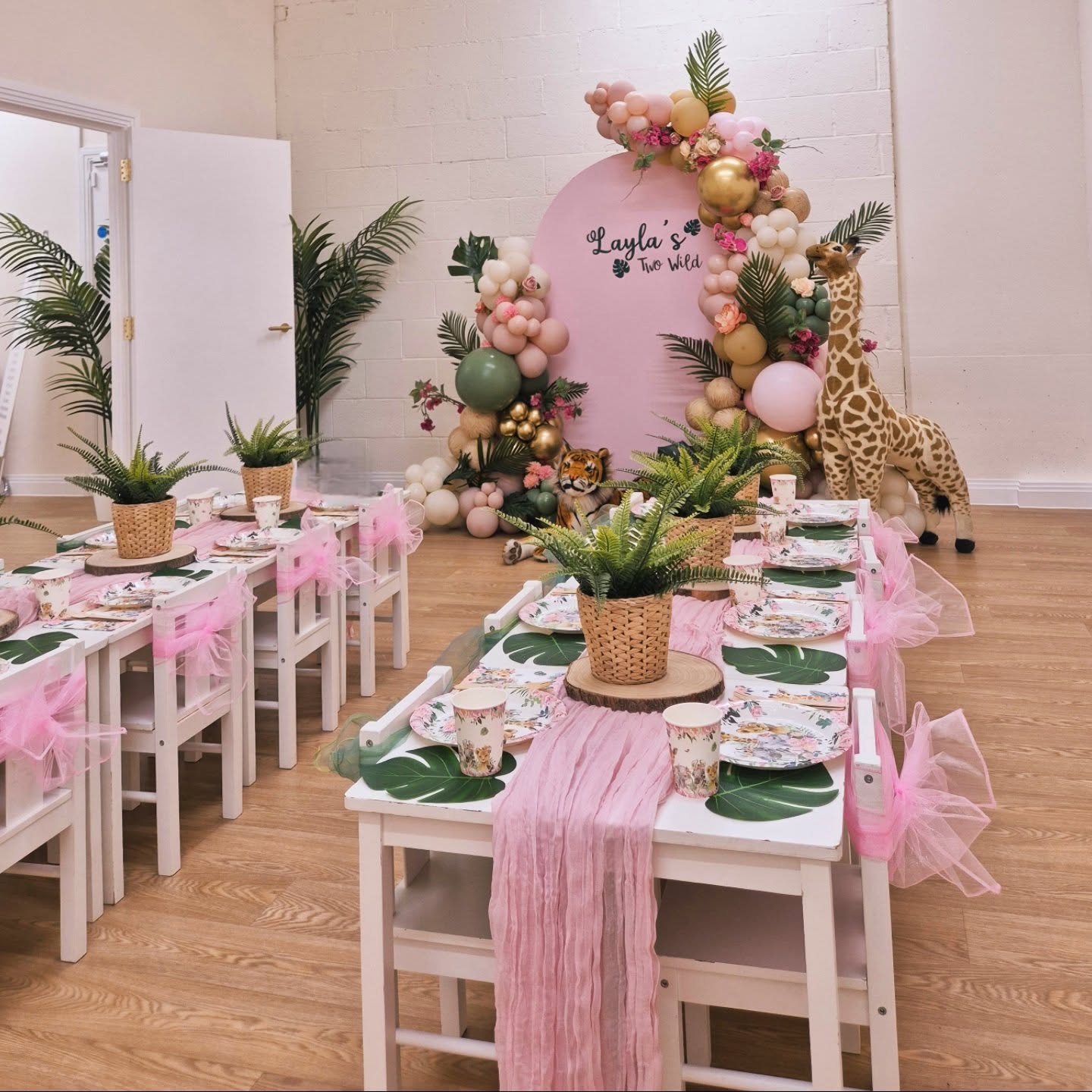 Jungle Safari Party With Life-Size Plush Animals