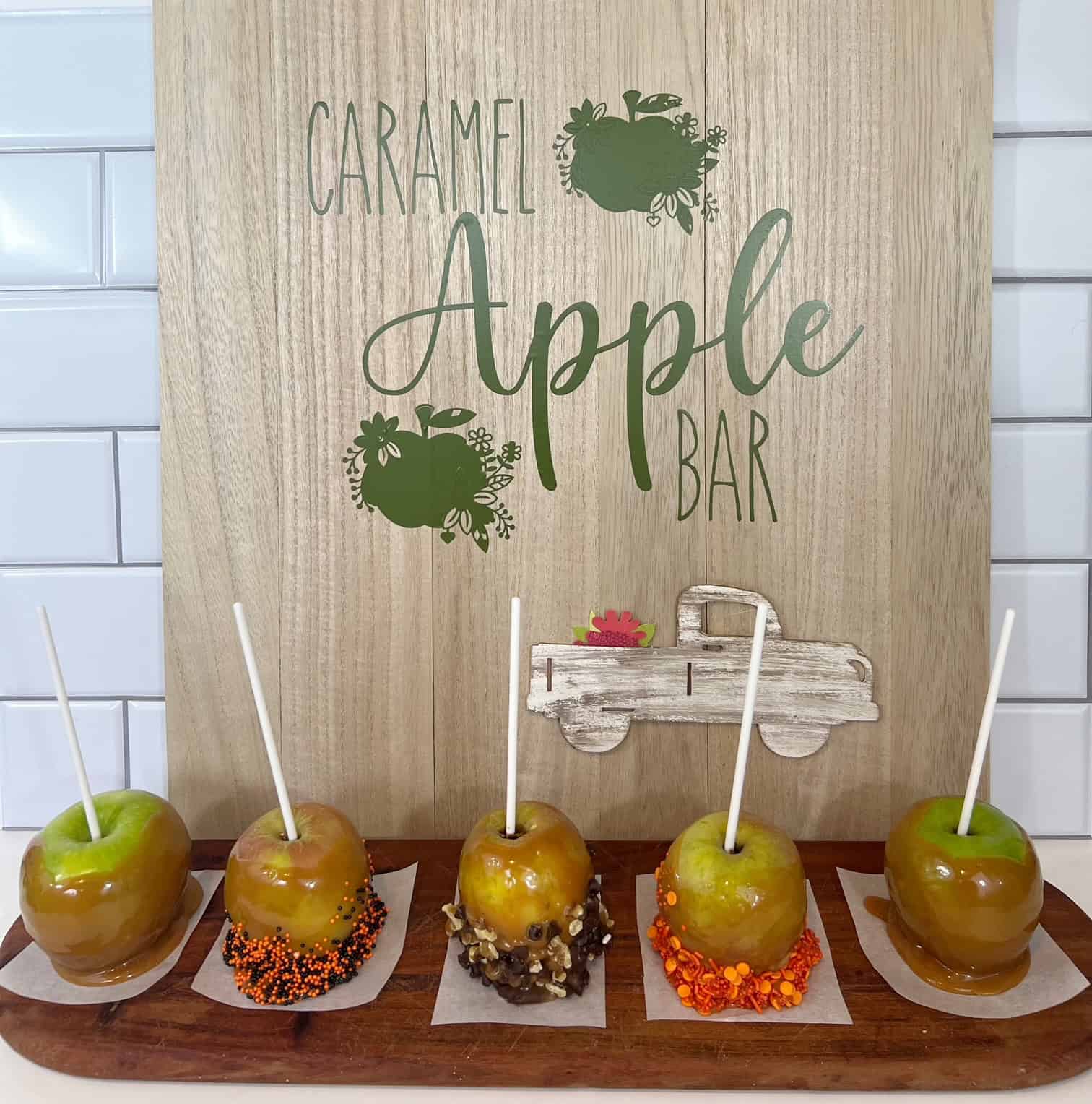 Simple Ideas For Fall Themed Caramel Apple Bars