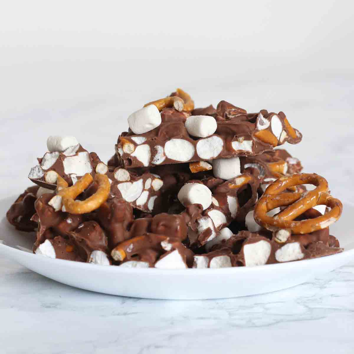 Chocolate Pretzel Marshmallow Bark (Rocky Road Bark)