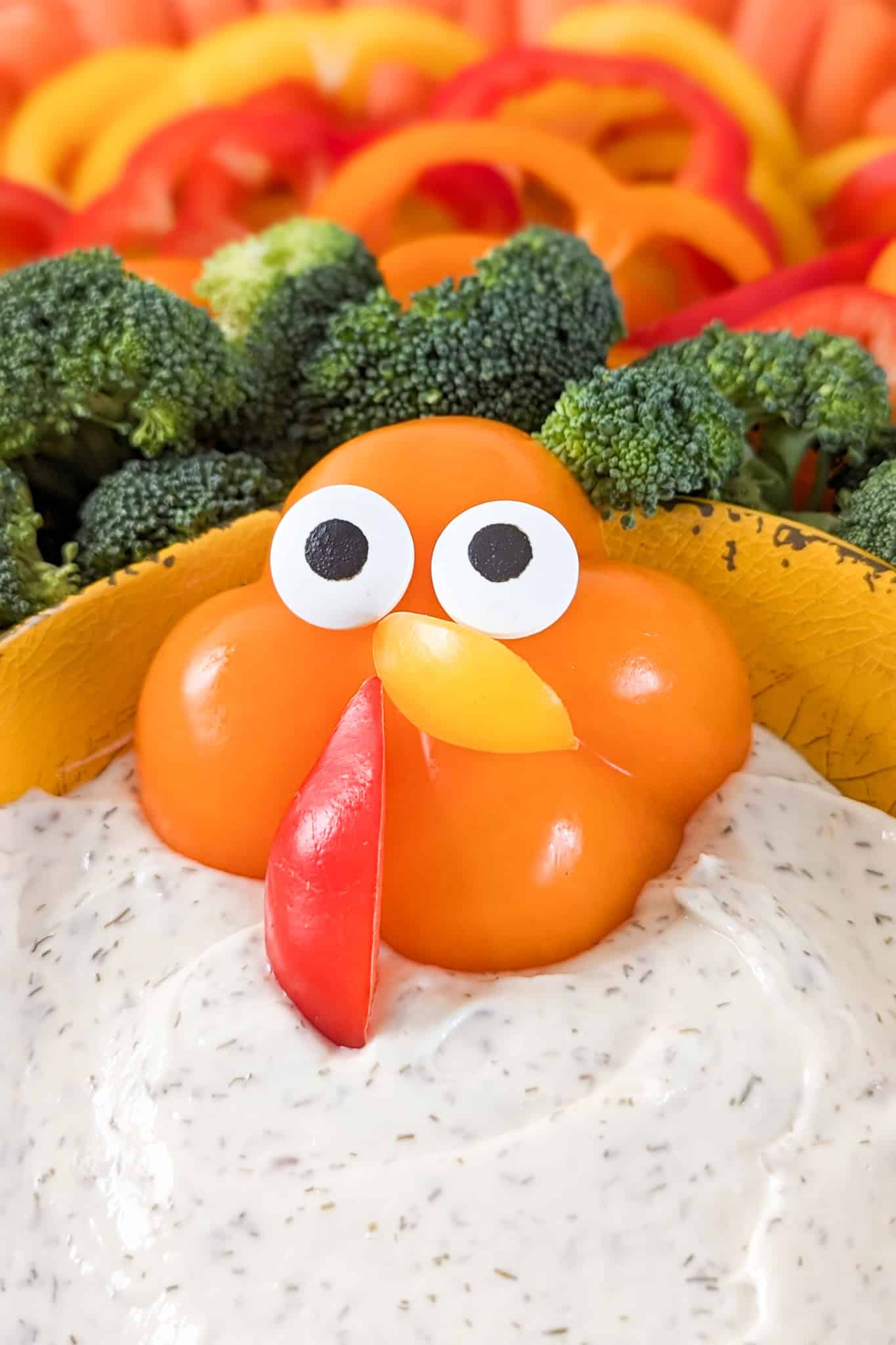 Easy Turkey Veggie Tray for Thanksgiving - Healthy Platter