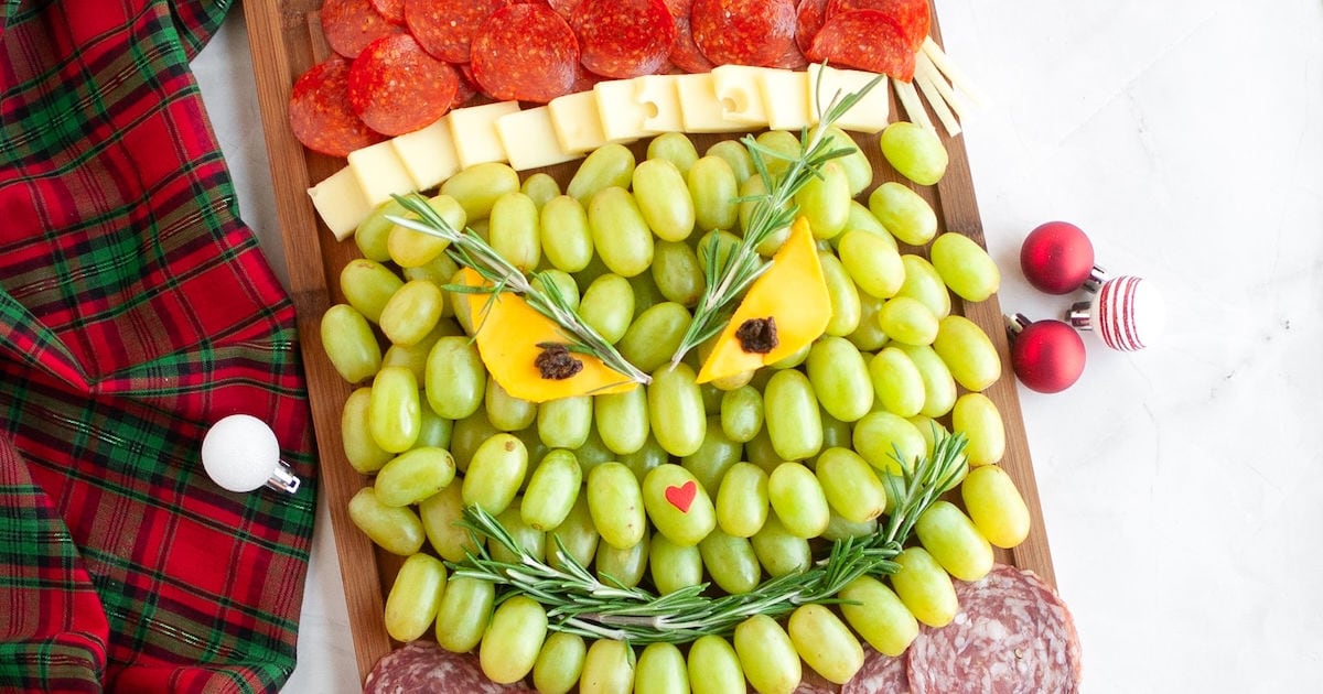 Grinch Charcuterie Board