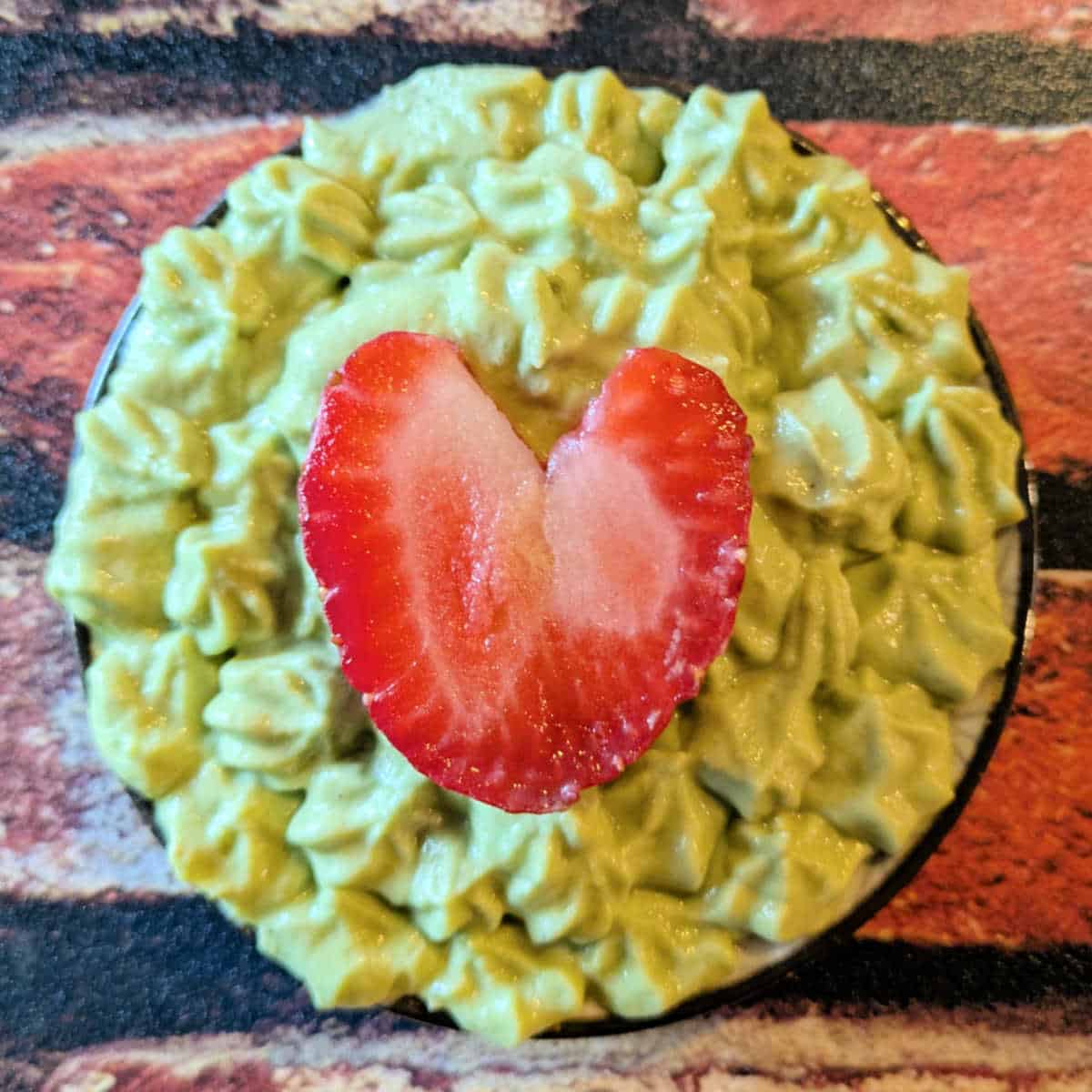 Grinch Your Guac: A Festive Grinchified Guacamole Recipe