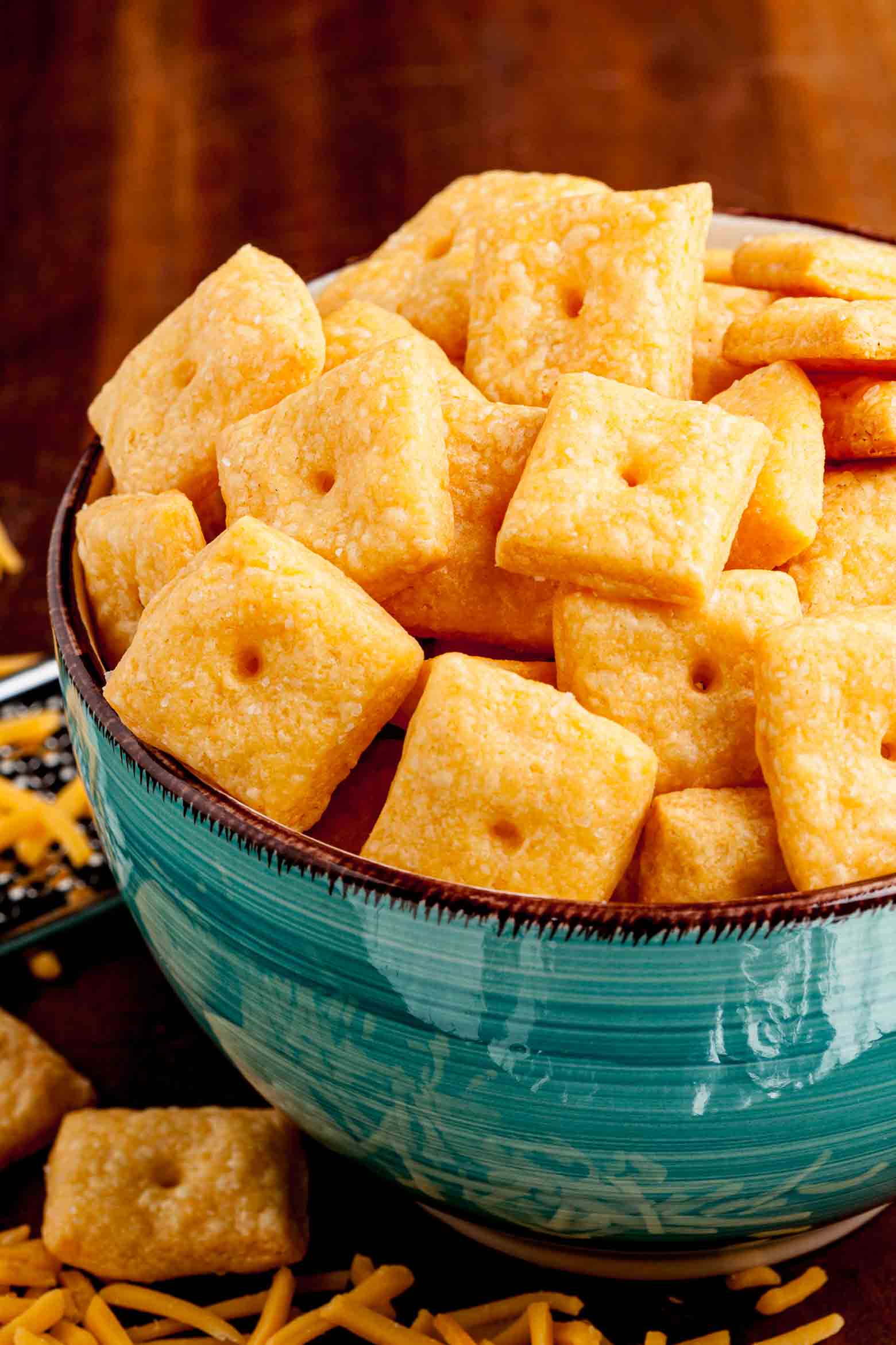 Homemade Cheese Crackers Recipe