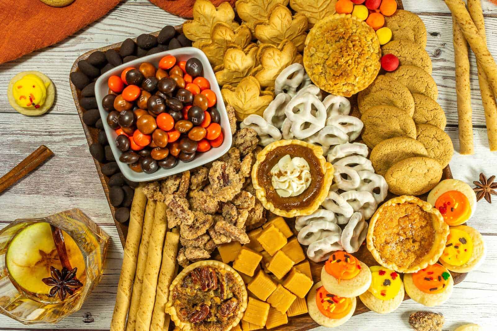 How to Make a Stunning Fall Dessert Board - Easy, No-Bake & Perfect for Entertaining - thanksgivingmommy.com