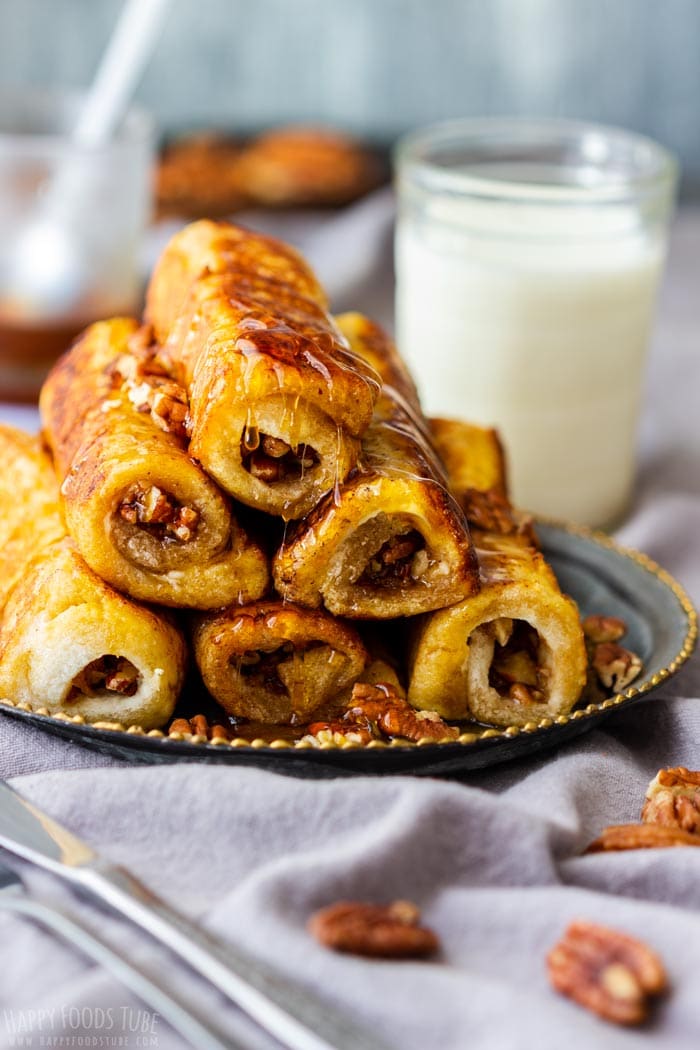 Maple Pecan French Toast Roll Ups