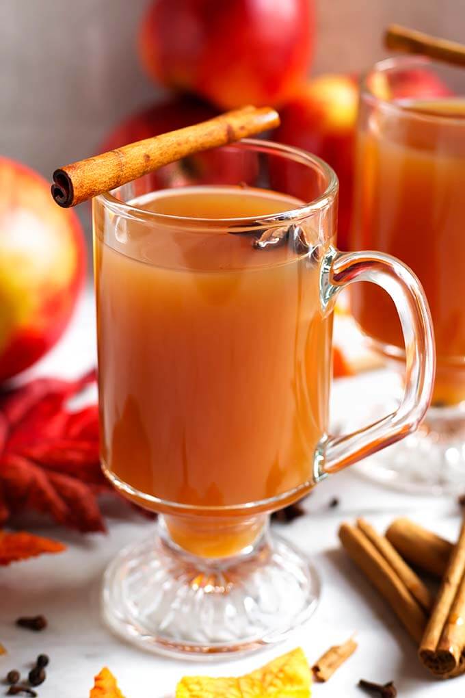 Spiced Apple Hot Toddy - Simply Happy Foodie